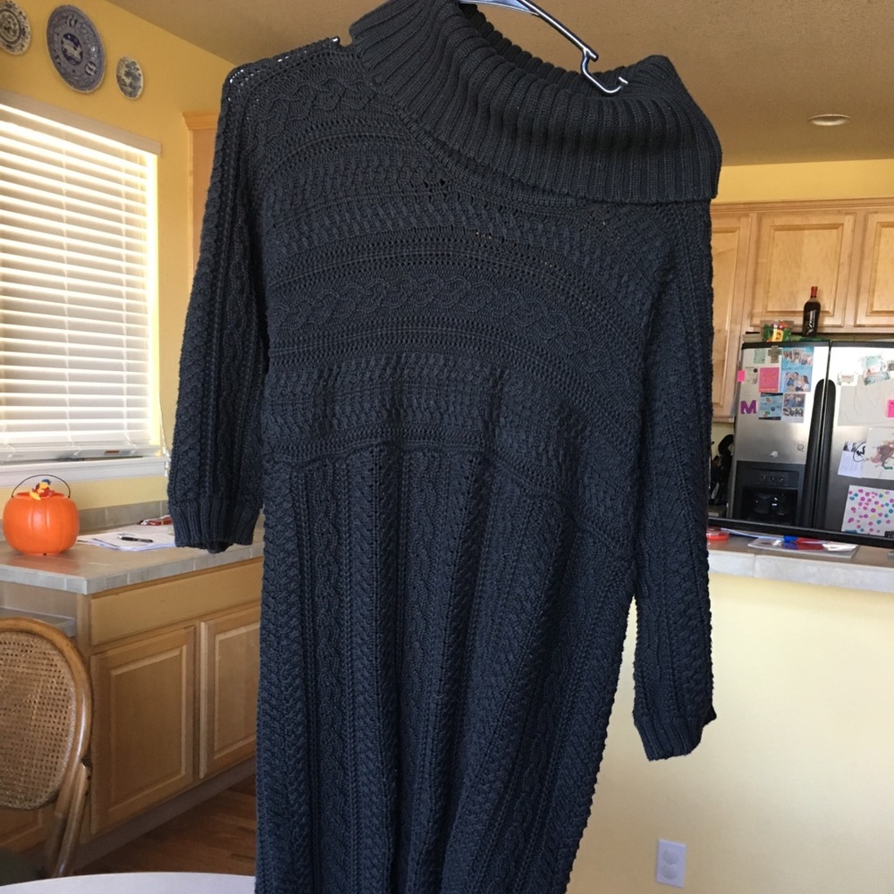 M Black Peter Nygard Sweater dress